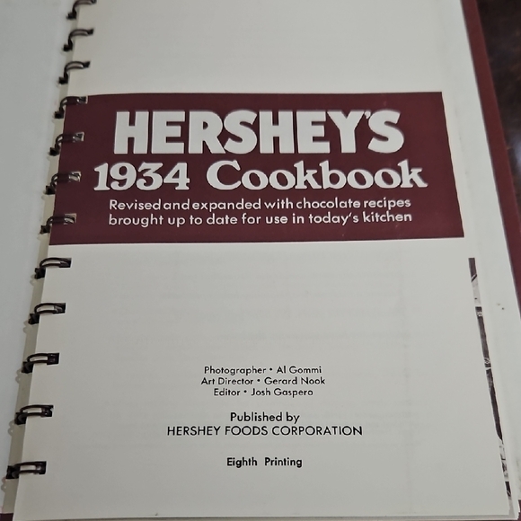 Hershey's 1934 Cookbook - Brown - Picture 2 of 15